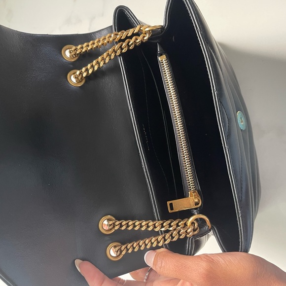 Saint Laurent (YSL) Small LouLou Chain Bag in Quilted “Y” Leather in Black/Gold - Picture 4 of 5